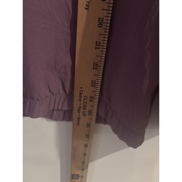 due to PoshM's policies cannot take down a listing within two months been bought - Picture 7 of 9